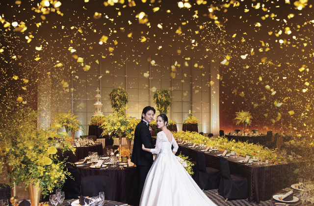 【LIVE Wedding】
本格的なライブ演出で感動&興奮のウェディング☆豪華試食付